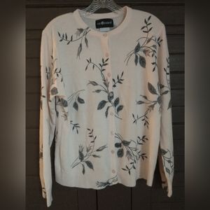 Sag Harbor Peachy Pink Cardigan with Gray Leaves ~ Size Small